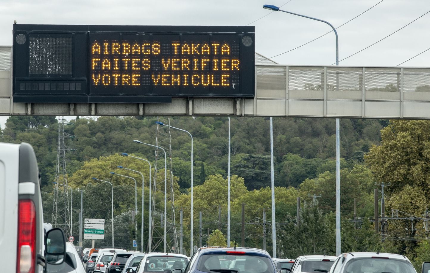 ¿Cuántos vehículos que no han sido controlados circulan todavía por Francia? ¿Cuántos vehículos que no han sido controlados circulan todavía por Francia?